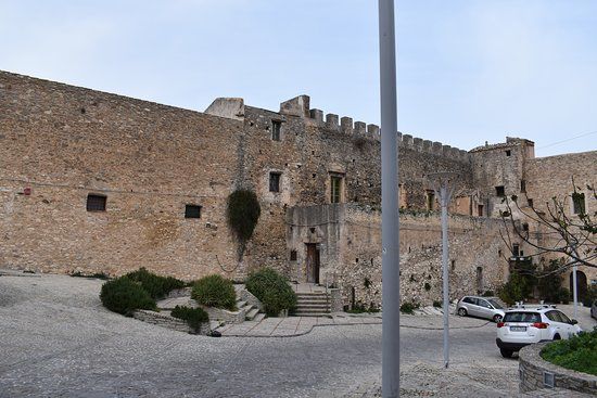 Castello Beccadelli