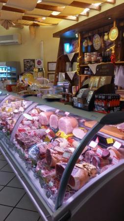 Il pizzicagnolo di Arizza