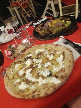 Feudo Delle Tre Virtu