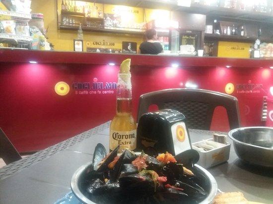 Bamboo Lounge & Risto Bar