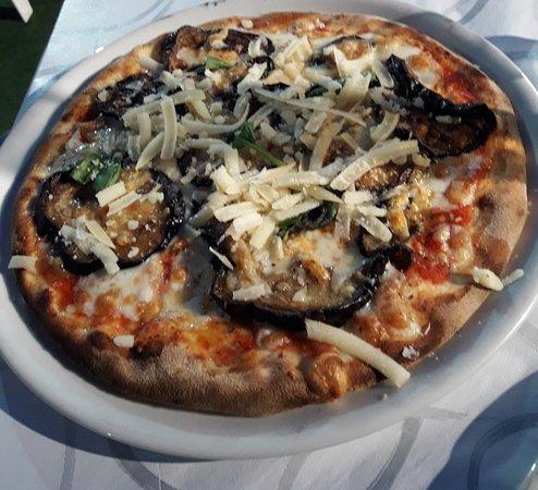 CocoLoco Beach & Restaurant