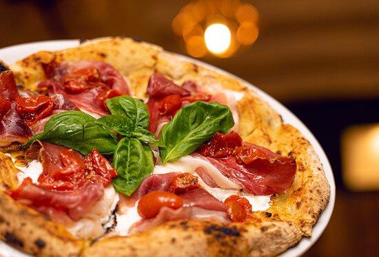 Gusto - Pizzeria Siculo Napoletana