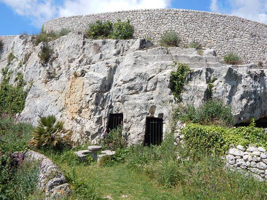 Akrai: parco archeologico