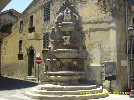 Fontana di San Vito