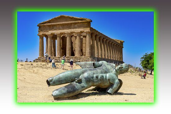 Statua di Icaro caduto