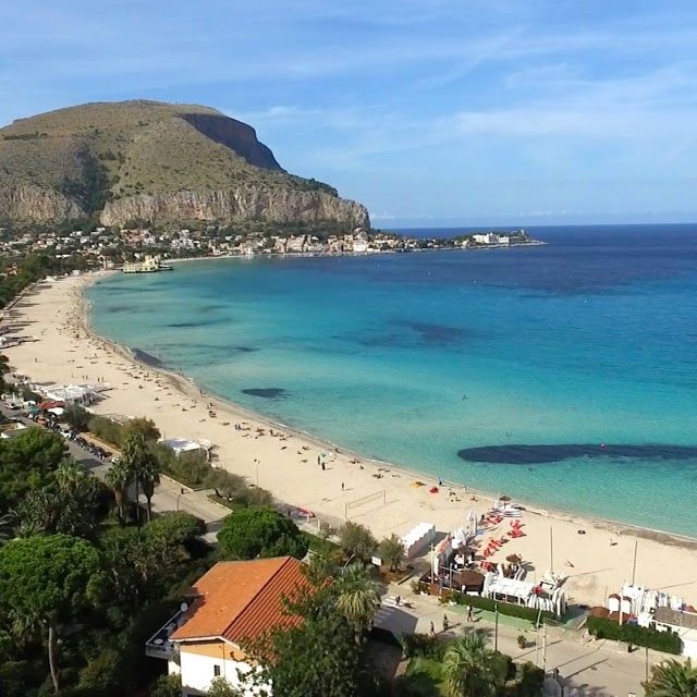 Albaria Windsurfing Club